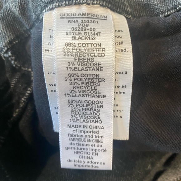 Good American Jeans - Picture 4 of 7
